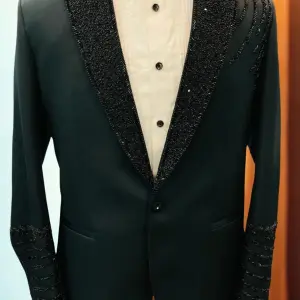 Men’s Black Zardoji Embellished Tuxedo Blazer – Luxury Slim Fit Evening Suit
